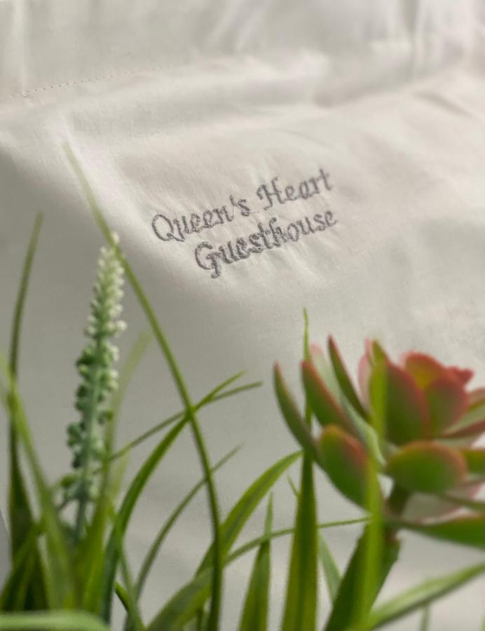 Queen'S Heart Guesthouse Bran  Buitenkant foto